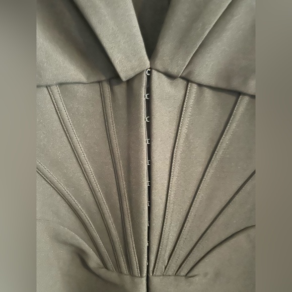 Black Blazer dress with corset waist. Brand new with tags - Picture 4 of 4